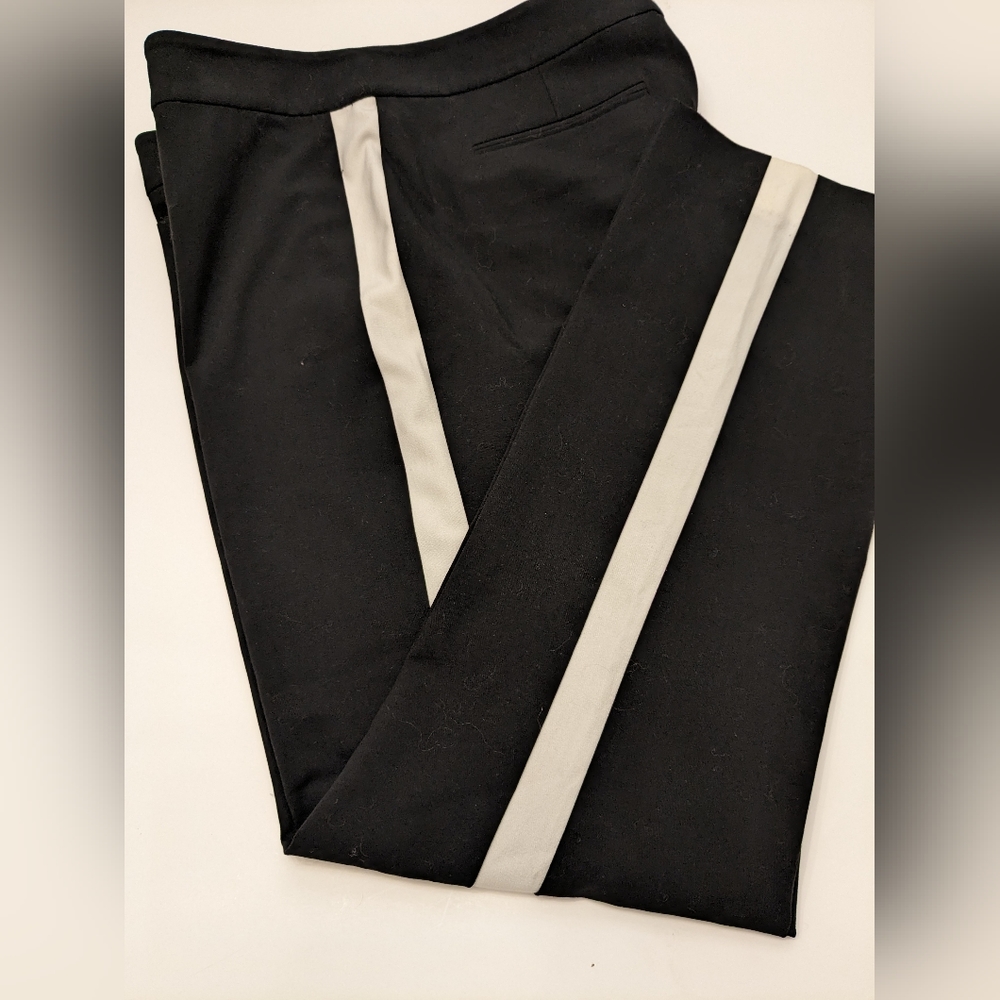 Anne Klein Tuxedo pants Black with white stripe size 8 NWT
